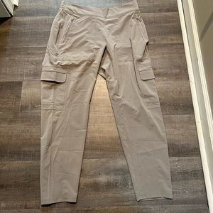 Athleta cargo athletic/leisure pants